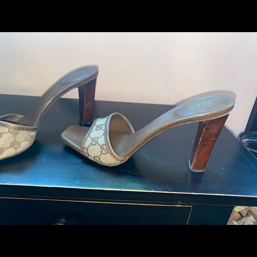 Authentic Gucci shoes